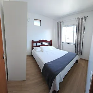 https://barra-da-lagoa-guest-house.santa-catarina-brasil.com